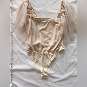 SHEIN Cream Puff Sleeve Textured Bodysuit